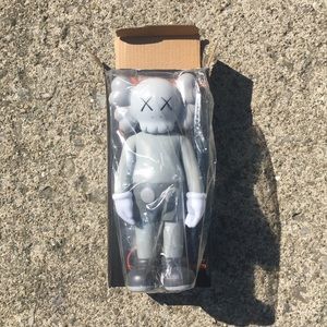 Kaws companion “five years later” figure
